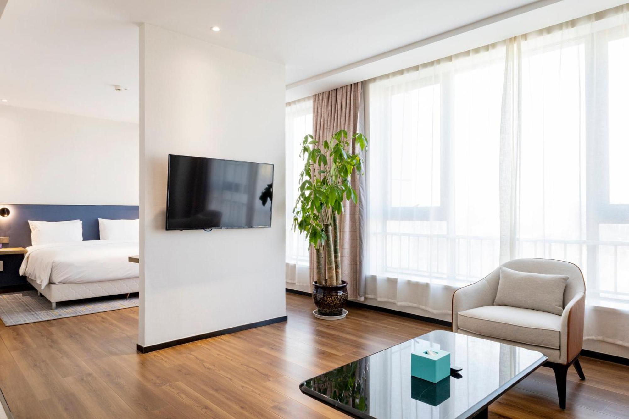 Holiday Inn Express Lanzhou New Area By Ihg Exterior photo